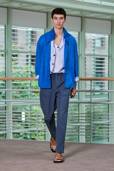 Look 6